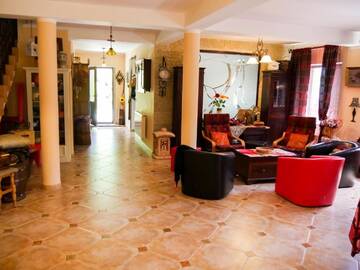 Фото номера Дом с 3 спальнями Дома для отпуска Atelierul Zanei Holiday Home г. Schitu-Tarcău 75