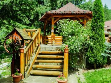 Фото номера Дом с 3 спальнями Дома для отпуска Atelierul Zanei Holiday Home г. Schitu-Tarcău 45