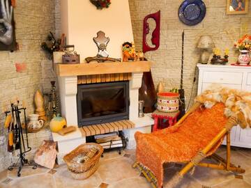 Фото номера Дом с 3 спальнями Дома для отпуска Atelierul Zanei Holiday Home г. Schitu-Tarcău 54