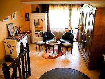Фото номера Дом с 3 спальнями Дома для отпуска Atelierul Zanei Holiday Home г. Schitu-Tarcău 86