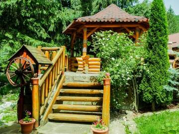 Фото номера Дом с 3 спальнями Дома для отпуска Atelierul Zanei Holiday Home г. Schitu-Tarcău 62