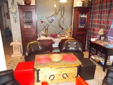 Фото номера Дом с 3 спальнями Дома для отпуска Atelierul Zanei Holiday Home г. Schitu-Tarcău 35