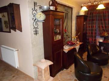 Фото номера Дом с 3 спальнями Дома для отпуска Atelierul Zanei Holiday Home г. Schitu-Tarcău 34